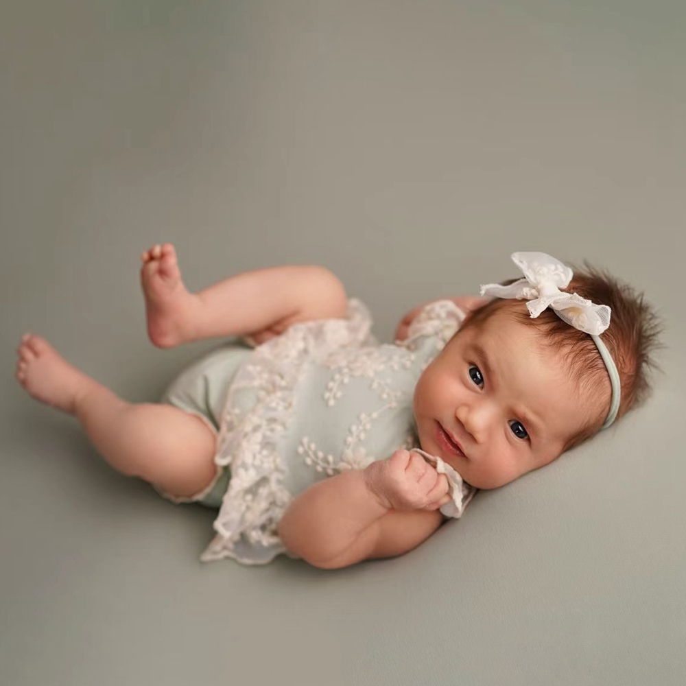 Newborn Baby Girl Romper Floral - Tutina in Pizzo Verde Pastello con