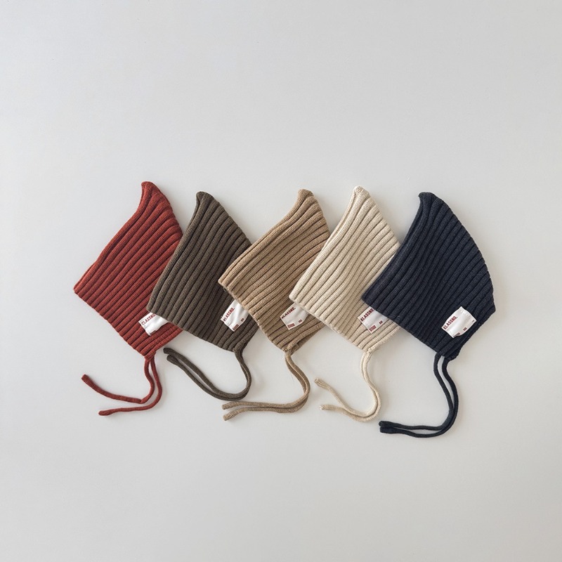 Cappello a triangolo per bambi - Infant Beanie Hat With Ears recensione e prezzo