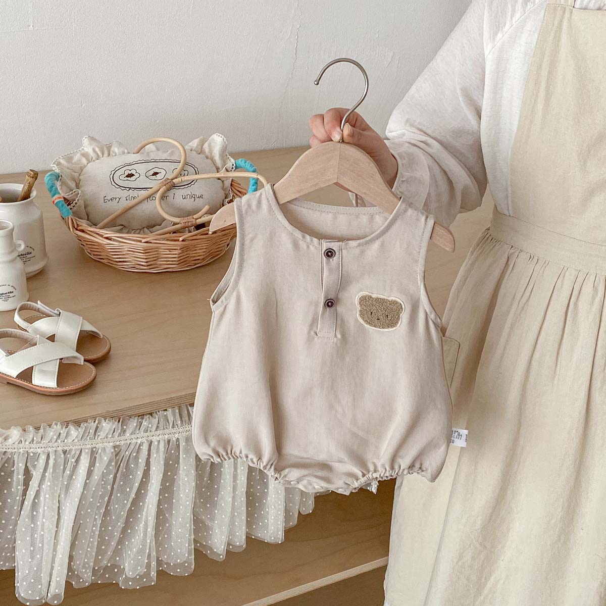 Tutina Estiva Sottile Senza Ma - Baby Summer Linen Sleeveless Jumpsuit recensione e prezzo